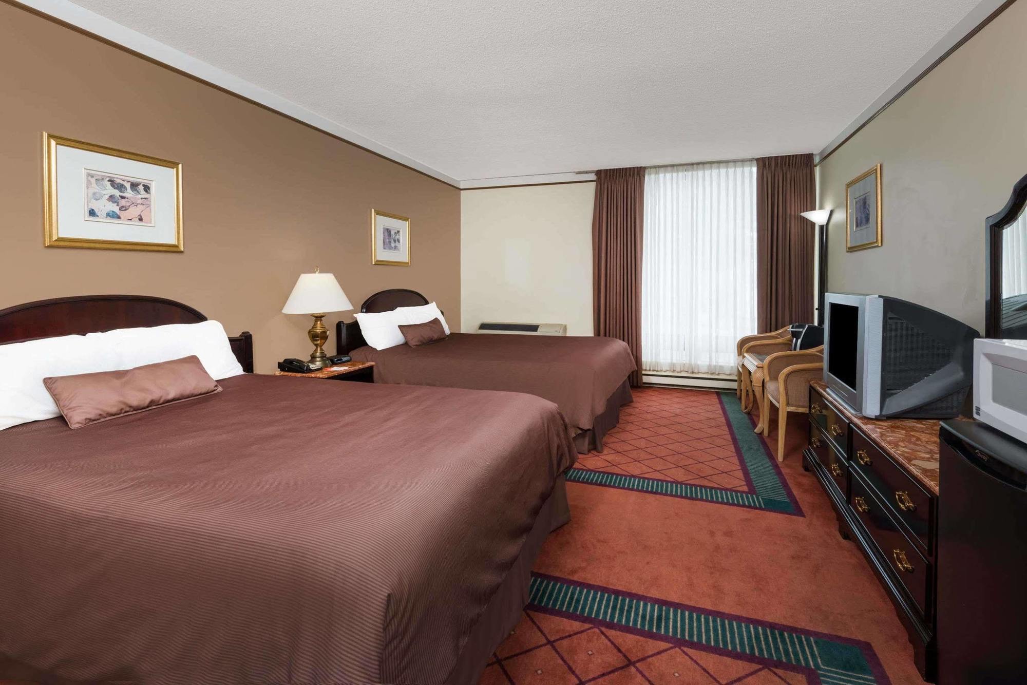 Surestay Plus By Best Western Windsor Zewnętrze zdjęcie