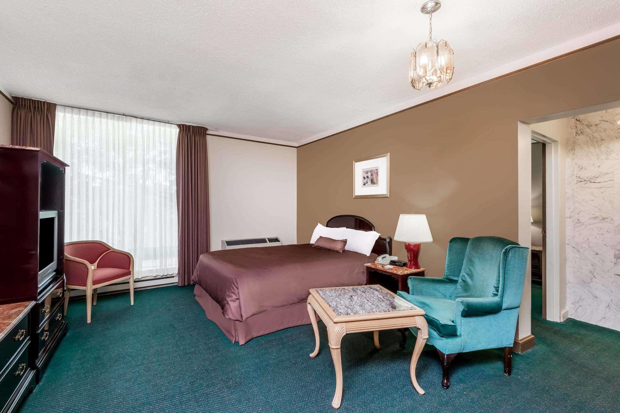 Surestay Plus By Best Western Windsor Zewnętrze zdjęcie